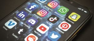Η Ελλάδα στο Instagram και το TikTok
