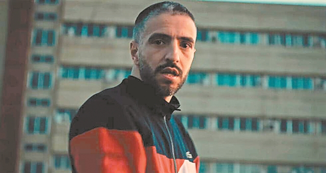 Λέξεις στο σώμα της νύχτας