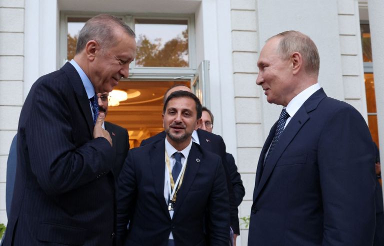Δεκανίκι στην Τουρκία αποκτά η Ρωσία: Τι συμφώνησαν Πούτιν και Ερντογάν | tanea.gr