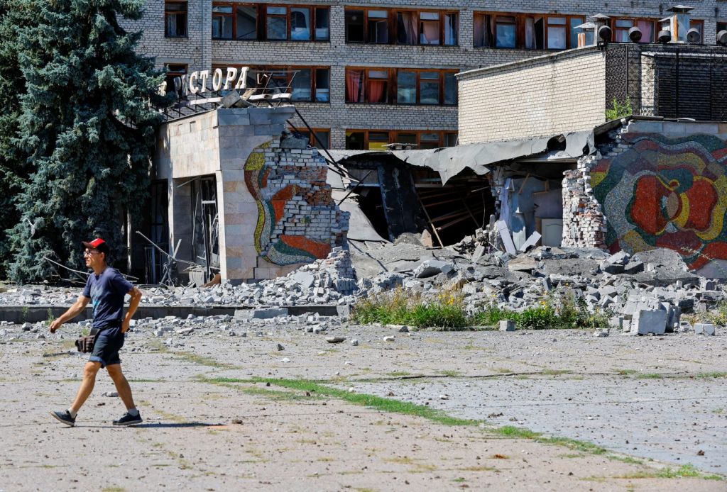 Στρατιωτική βοήθεια στην Ουκρανία και 4,5 δισ. μέσω Παγκόσμιας Τράπεζας