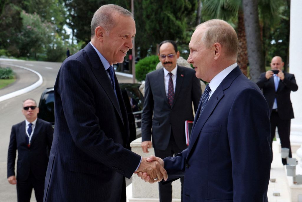 Ερντογάν – Πούτιν: Μια περίπλοκη σχέση με οφέλη και κινδύνους