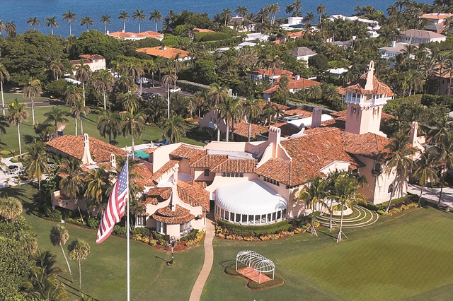 Απειλούν το… FBI οι οπαδοί του Τραμπ!