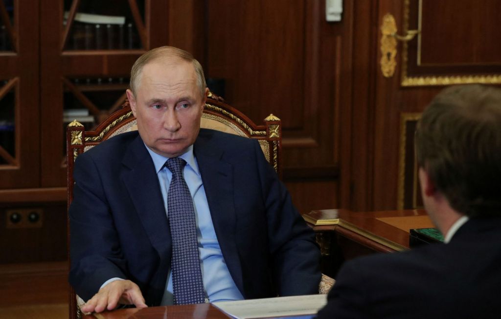 Πούτιν: «Παγιδευμένος και απελπισμένος» – Θα τον διασώσουν οι φίλοι του στην Ευρώπη;