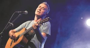 Παντελής Θαλασσινός