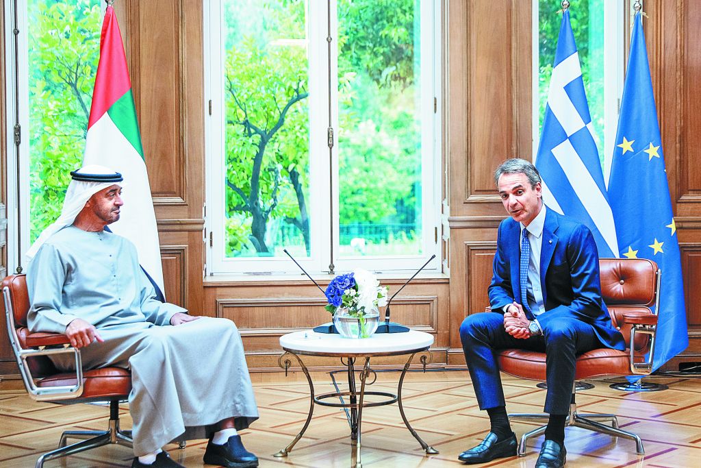 Ξένος Τύπος