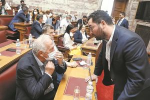 Υπαινιγμοί για «σενάρια αστάθειας» σε ρωσικά υπόγεια