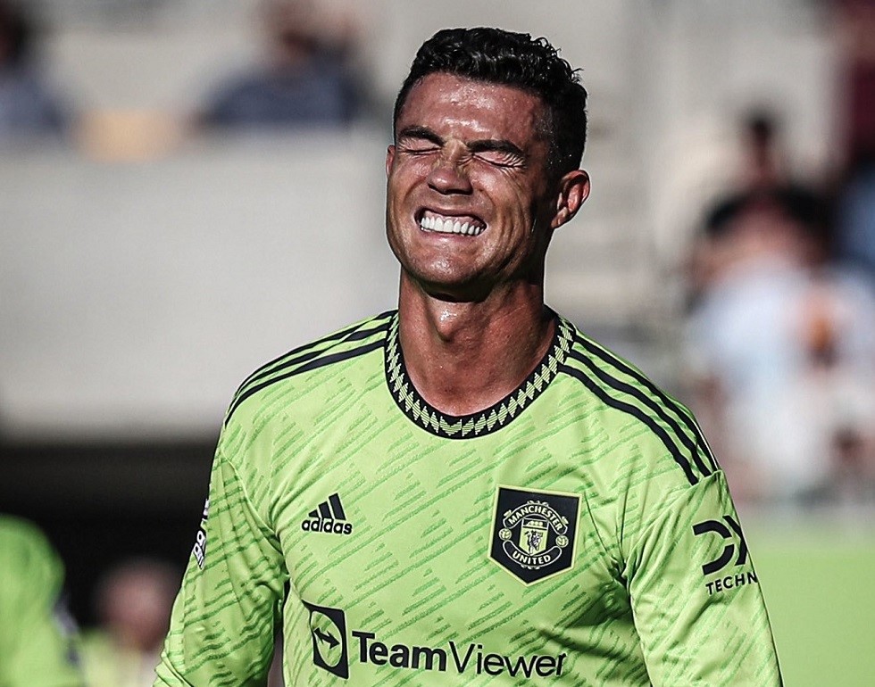 Αδιανόητος διασυρμός για τη Γιουνάιτεντ: Τέσσερα γκολ σε 20′ από την Μπρέντφορντ!