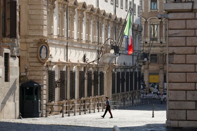 Ιταλία: Tο κεντρώο κόμμα Αzione ακυρώνει την εκλογική συμφωνία με την κεντροαριστερά | tanea.gr