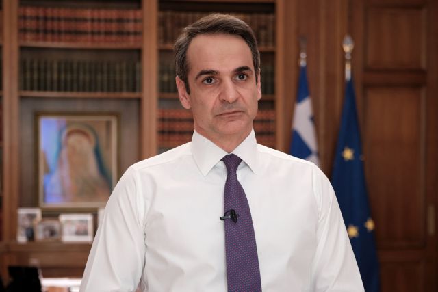Mitsotakis denies prior knowledge of phone tapping of Androulakis, pledges reform, tight oversight of EYP