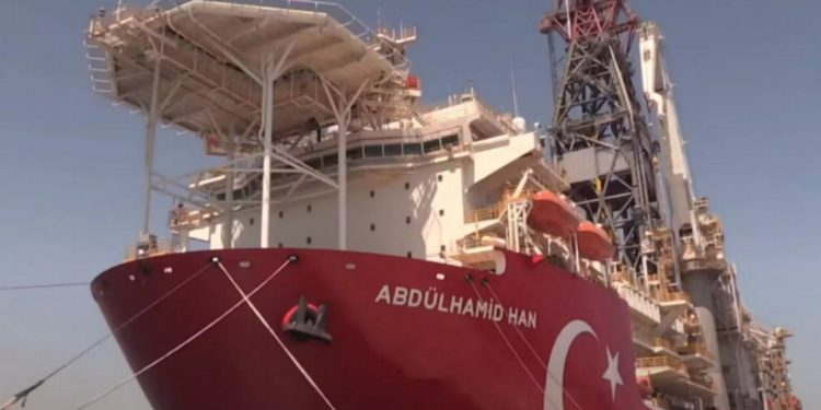 Μύθοι και πραγματικότητα για το τουρκικό γεωτρύπανο