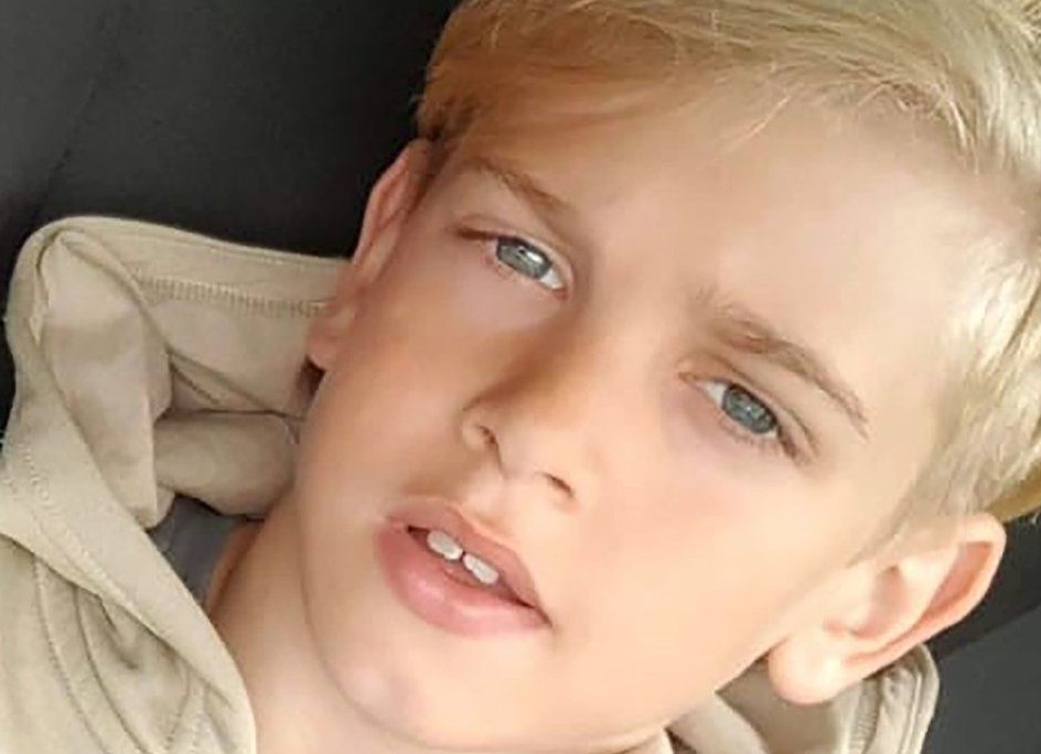 Θλίψη στη Βρετανία: Αποσυνέδεσαν τον 12χρονο Άρτσι
