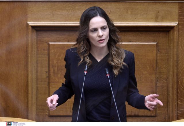 Αχτσιόγλου: Προκλητικοί οι κυβερνητικοί πανηγυρισμοί για το τέλος της ενισχυμένης εποπτείας