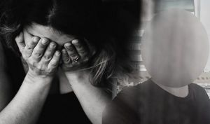 Προφυλακιστέος ο 50χρονος που έριξε καυστικό υγρό στην πρώην σύζυγό του