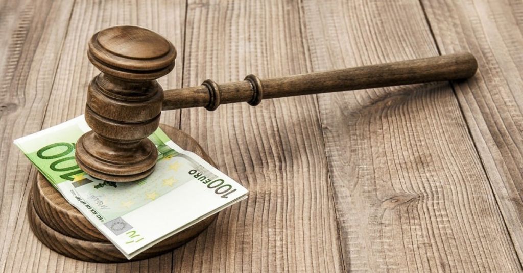 Έρχεται διπλός «Τειρεσίας» για χρέη σε Εφορία, ΕΦΚΑ, Δήμους, ΔΕΚΟ και Τράπεζες