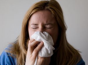 Κοροναϊός: Αποτελεσματικό μόνο στους 65 και άνω το χάπι της Pfizer