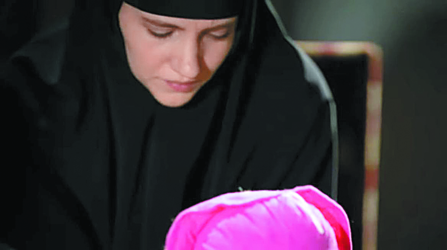 Πάθη, αδυναμίες, διλήμματα στο «Μαύρο ρόδο» του Mega