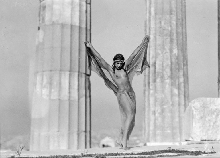 Νέλλη: Η πρώτη γυναίκα φωτογράφος στην Ελλάδα | tanea.gr