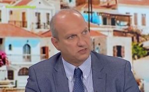 Οικονόμου στο MEGA: «Με ψυχραιμία αντιμετωπίζουμε τις ακραίες τουρκικές προκλήσεις»