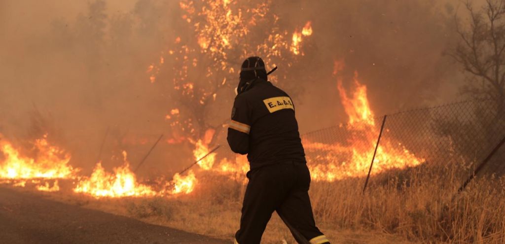 Πάνω από 30 δασικές πυρκαγιές το τελευταίο 24ώρο