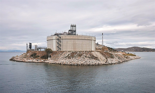 «Και θα πληρώσουμε ακριβά και θα κρυώσουμε»