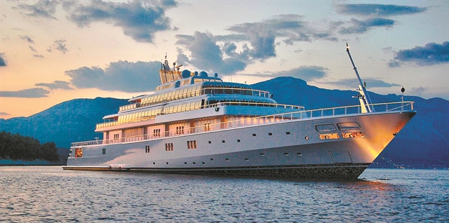 Από τις εσπαντρίγιες της Τζένης στις μαρινιέρες του Ριβς