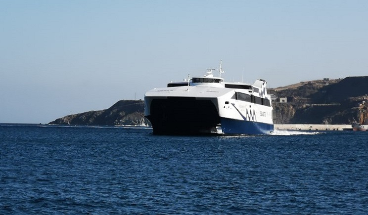 Ακινητοποιήθηκε πλοίο μεσοπέλαγα: Ταλαιπωρία για 1209 επιβάτες | tanea.gr