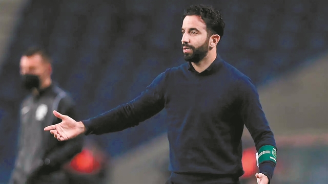 Ο 37χρονος που έσπασε το δίπολο Μπενφίκα – Πόρτο