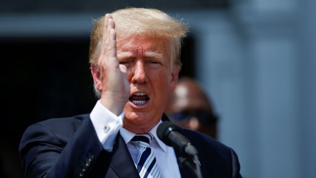 Στην εισαγγελία της Νέας Υόρκης καταθέτει ο Ντόναλντ Τραμπ