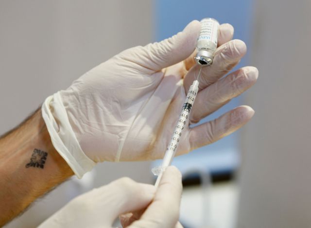 Βασιλακόπουλος: Ερχονται εμβόλια σε μορφή σπρέι που θα εμποδίζουν τη μετάδοση του κοροναϊού | tanea.gr