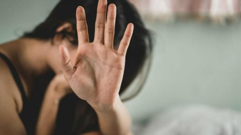 Ανώγεια: «Εγινε με τη συναίνεσή της» λέει ο 33χρονος για τον βιασμό της 32χρονης | tanea.gr