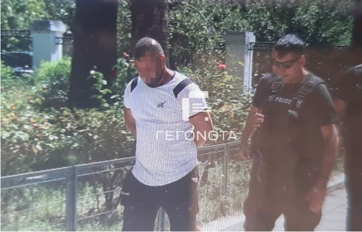 Βόλος: «Την χτυπούσε στην αυλή – Γείτονες κάλεσαν την αστυνομία» | tanea.gr
