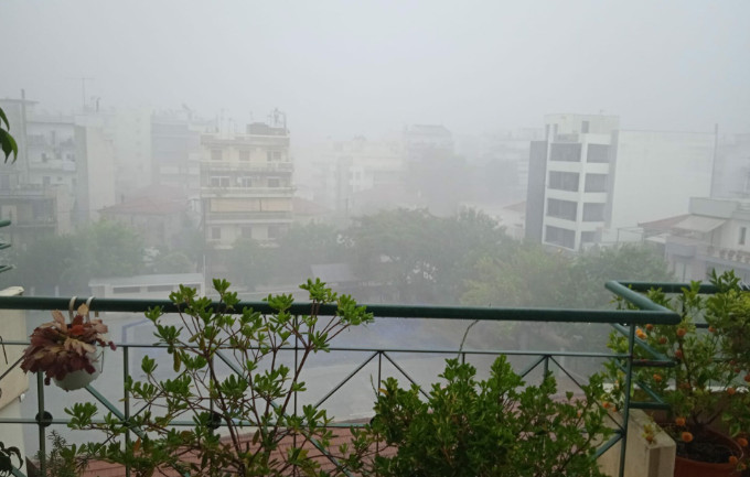 Πρωτοφανής θύελλα στον Βόλο – Καταστροφές και πλημμύρες