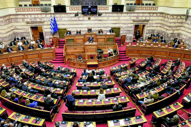 22 - 29 Αυγούστου: Η «διαβολοβδομάδα» του Κοινοβουλίου | tanea.gr