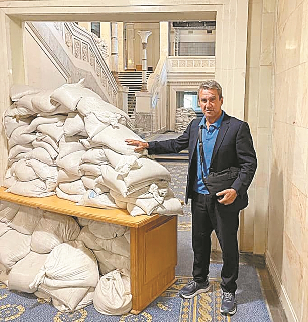 Προεόρτια μιας κοινοβουλευτικής κόντρας