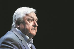 Ουδείς είναι υπεράνω υποψίας