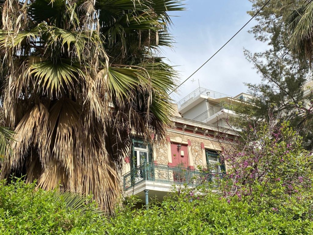 Στον Πειραιά μιας άλλης εποχής μέσα από προσωπικές μαρτυρίες και καταγραφή κτιρίων