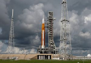 Μέγα πλήθος σπεύδει στη Φλόριντα για την εκτόξευση του Artemis I