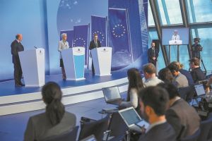 Η ΕΚΤ πήρε το όπλο της και εκτόξευσε τα ευρωεπιτόκια