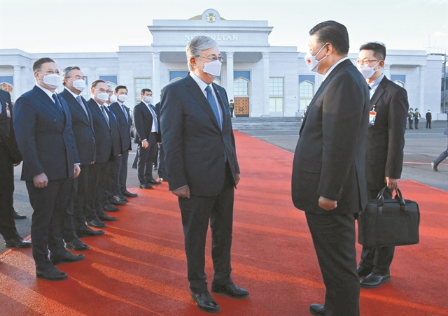 Ολα τα μάτια στη συνάντηση Σι – Πούτιν