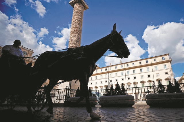Η Μελόνι και το φάντασμα του νεοφασισμού