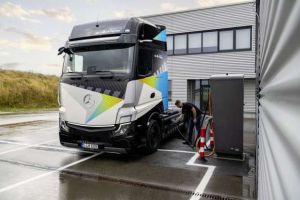 Το νέο eActros LongHaul είναι το ηλεκτρικό φορτηγό της Mercedes με εντυπωσιακή αυτονομία