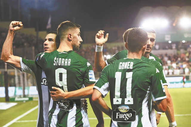 Το… κόλπο του ημιχρόνου και ο Σπόραρ