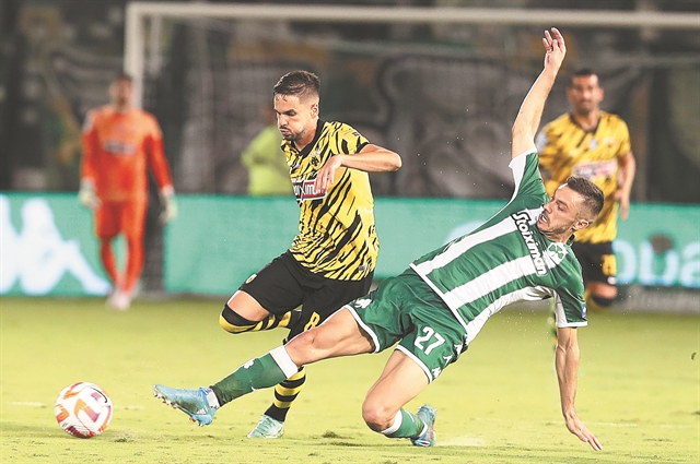 Γρίφος για τον Γιοβάνοβιτς το δεξί άκρο της άμυνας