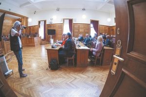 «Οριστικά και αμετάκλητα το αρχείο Ανδρουλάκη έχει χαθεί»