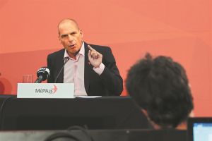 Τα «προοδευτικά προσκλητήρια» του Τσίπρα και η Αριστερά