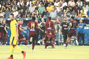 Ενάμιση μήνα έξω μετά τη… γροθιά στο τζάμι!