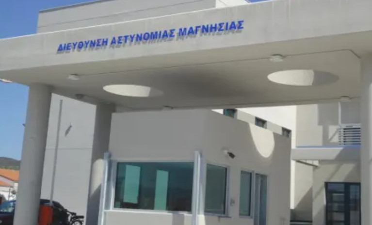 Βόλος: Στους δρόμους 23χρονη ΑμεΑ – Την έδιωξε η μητέρα της από το σπίτι