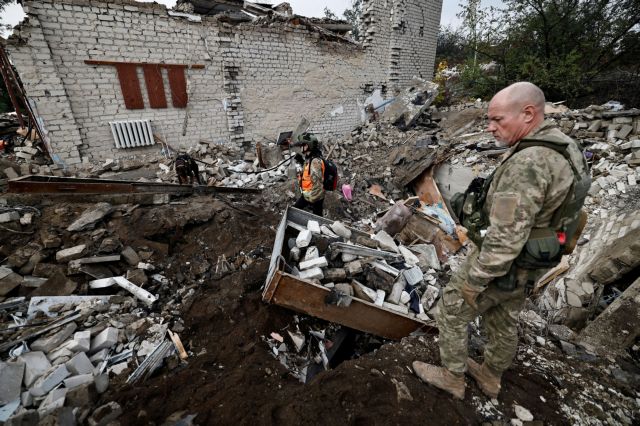 Ρωσία: Ο πόλεμος στην Ουκρανία θα συνεχιστεί τουλάχιστον μέχρι την κατάληψη ολόκληρου του Ντονέτσκ | tanea.gr