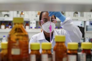 Κοροναϊός: Επιστήμονες βρήκαν ιό που είναι ανθεκτικός στα εμβόλια