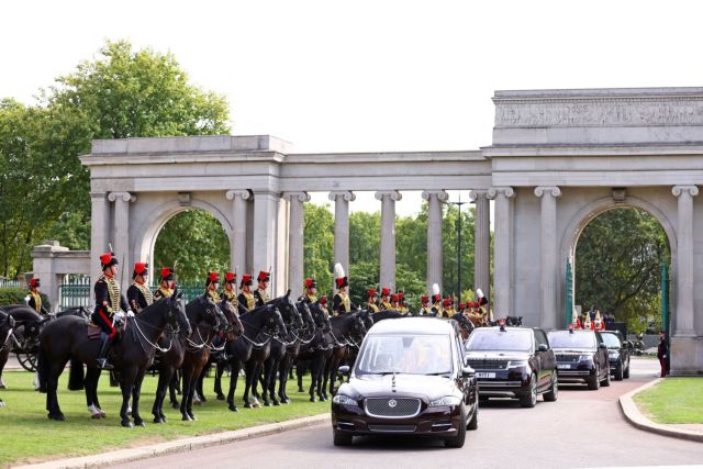 Βασίλισσα Ελισάβετ: Δείτε live την κηδεία της